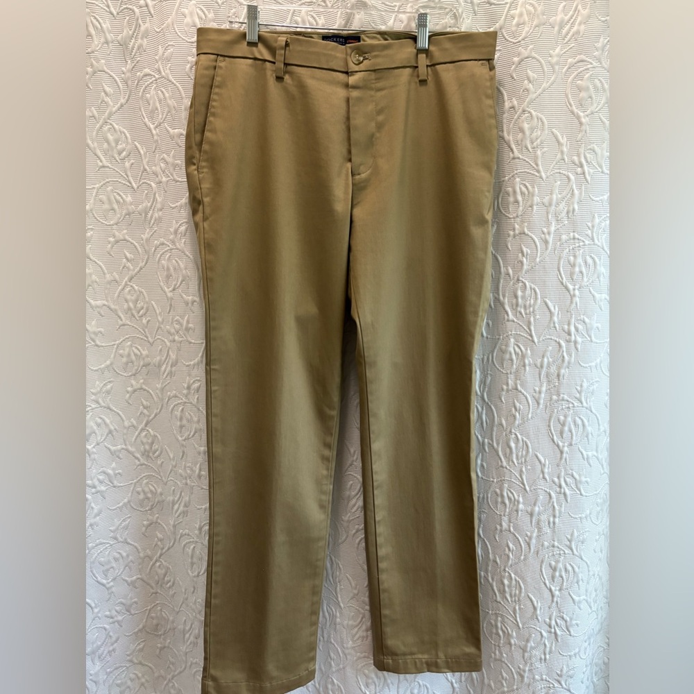 Dockers Signature Khaki size 34 x 32 Gray and Khaki - Picture 7 of 10